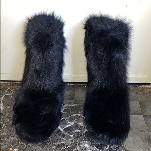 Fashion Nova  Fur Black Boots